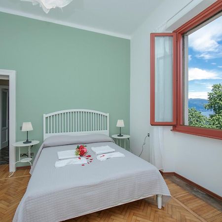Residenza Oleandro Lake View Luino Center - Happy Rentals 외부 사진