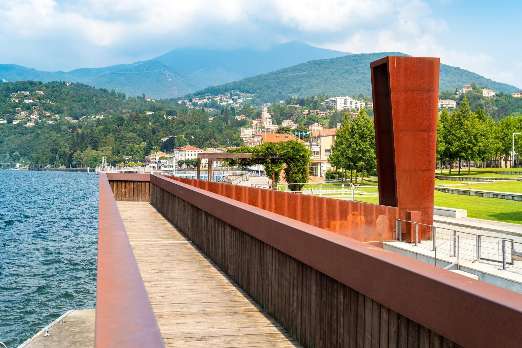 Residenza Oleandro Lake View Luino Center - Happy Rentals 외부 사진
