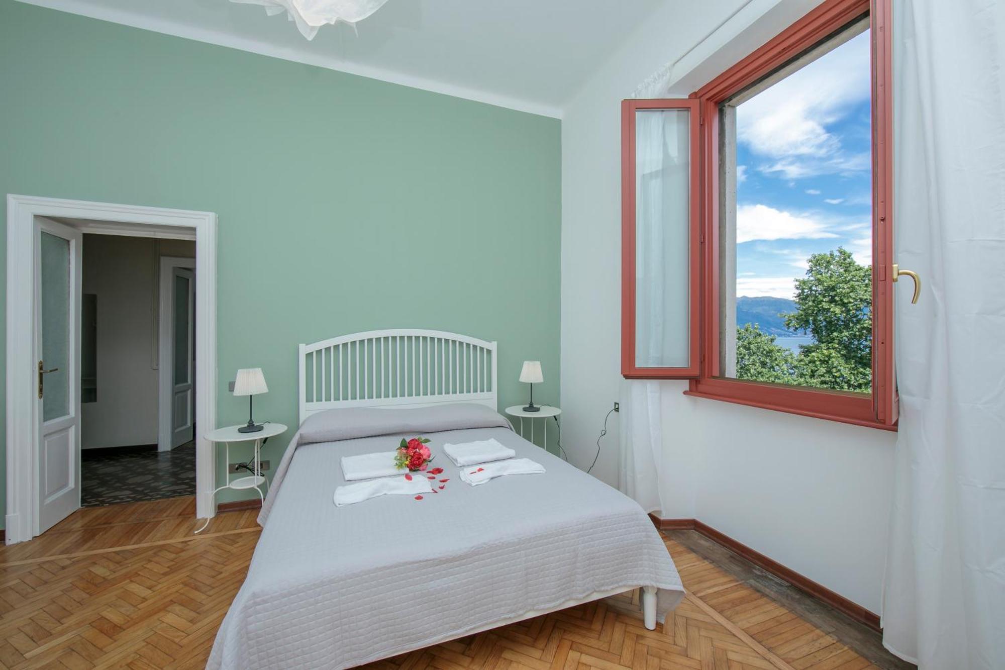 Residenza Oleandro Lake View Luino Center - Happy Rentals 외부 사진