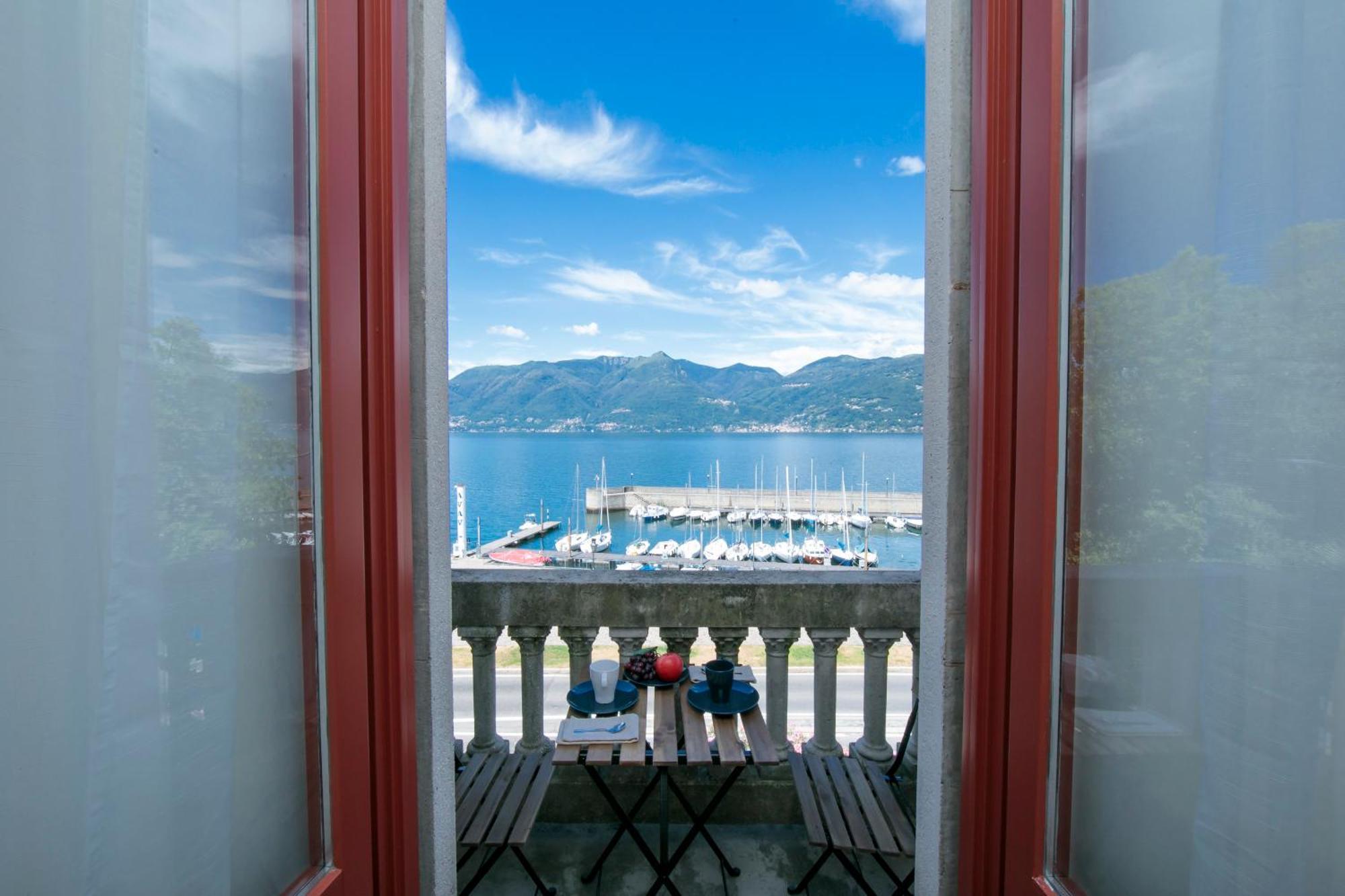 Residenza Oleandro Lake View Luino Center - Happy Rentals 외부 사진