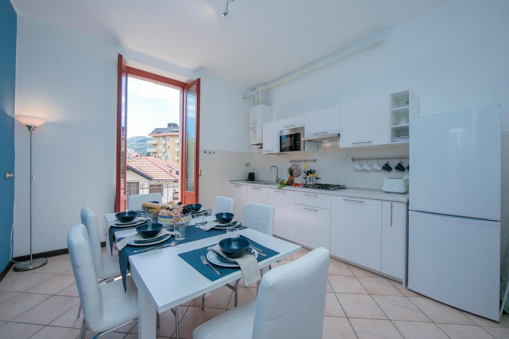 Residenza Oleandro Lake View Luino Center - Happy Rentals 외부 사진