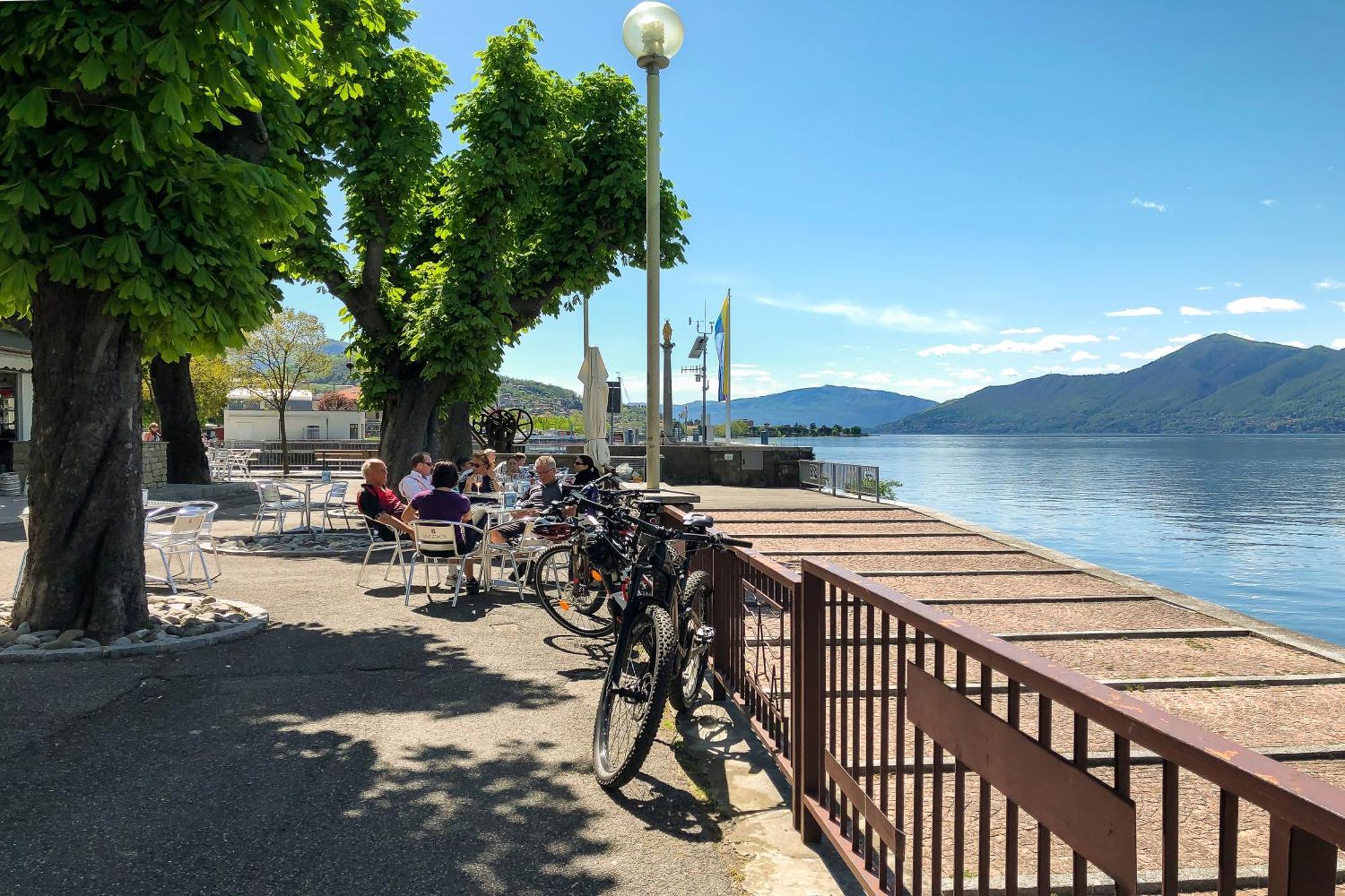 Residenza Oleandro Lake View Luino Center - Happy Rentals 외부 사진